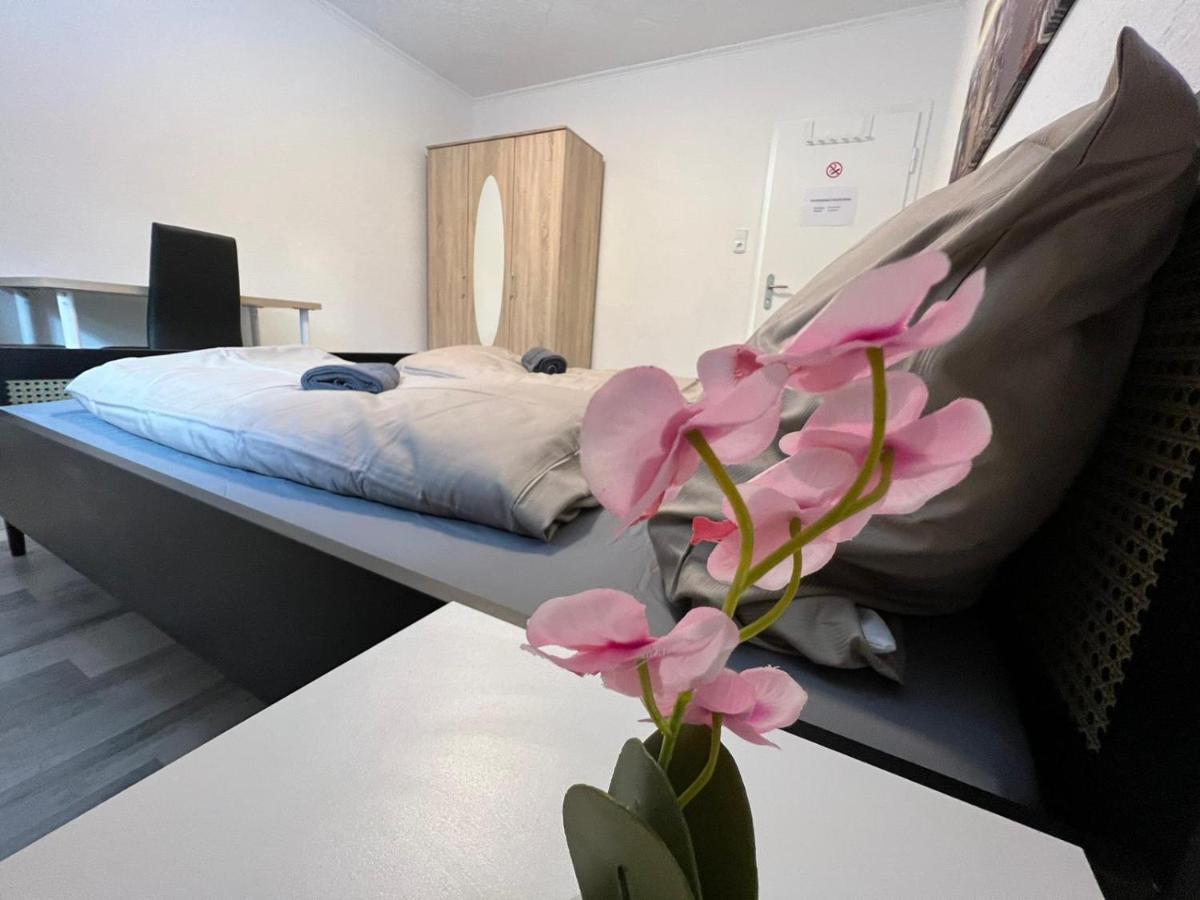 Schoenes Einfaches Zimmer In Oldenburg 109 Apartamento Exterior foto