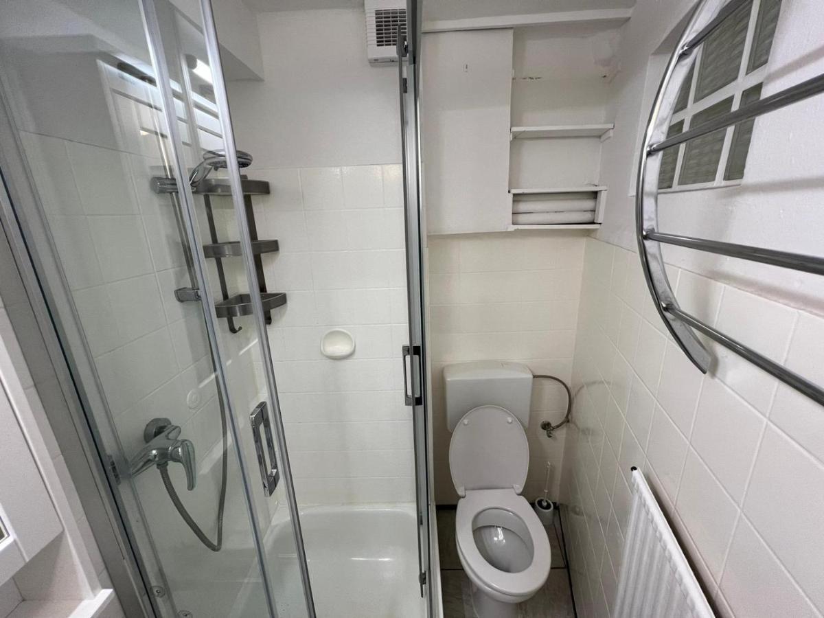 Schoenes Einfaches Zimmer In Oldenburg 109 Apartamento Exterior foto